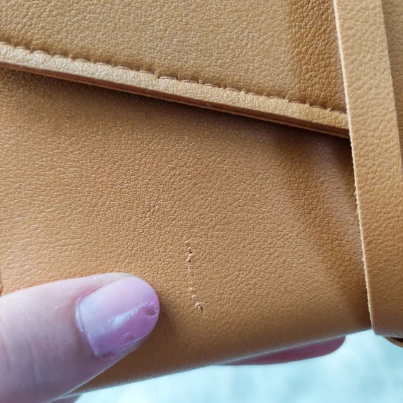 Glass Ladder & Co. Light Brown Make-Up Travel Bag Organizer - Picture 7 of 7